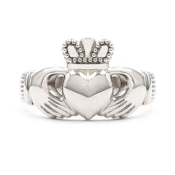                                                     Claddagh
  