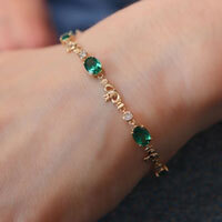                                                     Claddagh Bracelets & Bangles
  